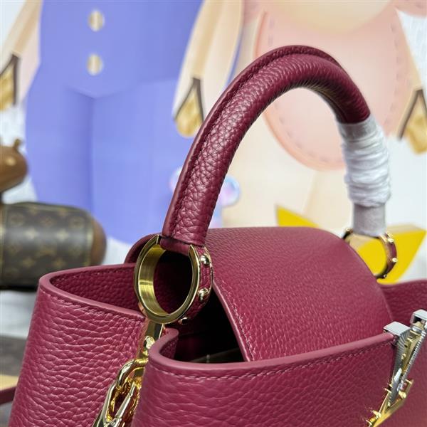 2026120185551614 270